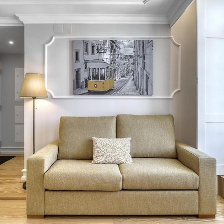 Lisbon Beautiful 2 Bedroom Apartment With Views In Rua Augusta ליסבון מראה חיצוני תמונה