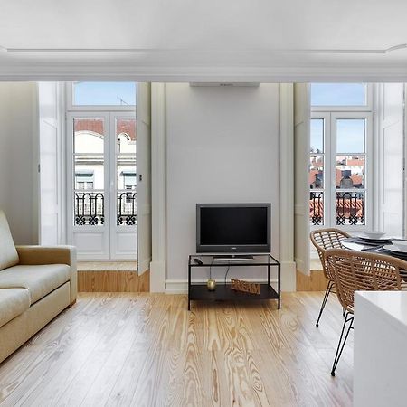 Lisbon Beautiful 2 Bedroom Apartment With Views In Rua Augusta ליסבון מראה חיצוני תמונה