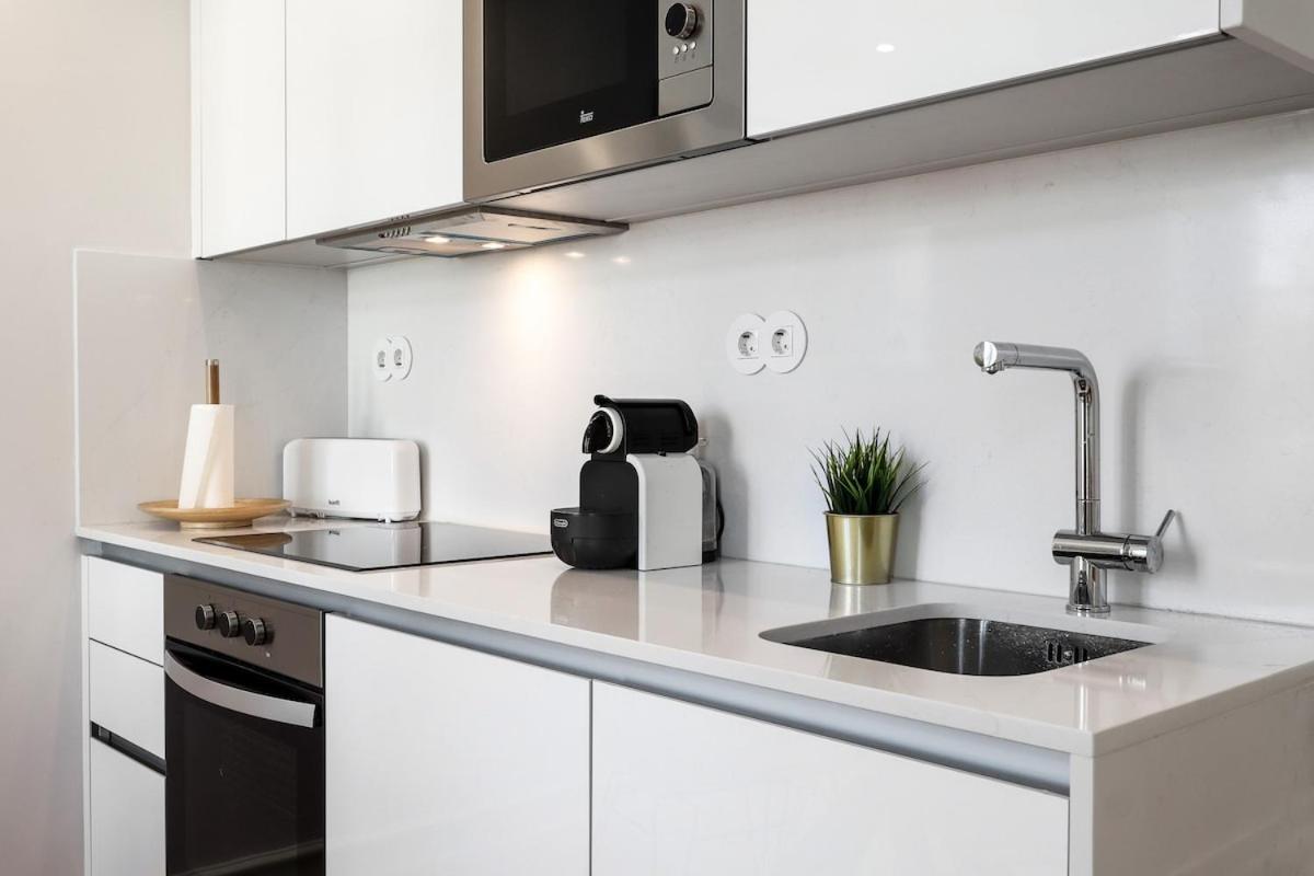 Lisbon Beautiful 2 Bedroom Apartment With Views In Rua Augusta ליסבון מראה חיצוני תמונה