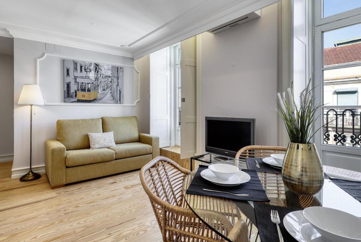 Lisbon Beautiful 2 Bedroom Apartment With Views In Rua Augusta ליסבון מראה חיצוני תמונה
